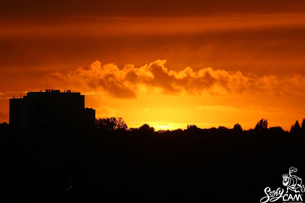Coucher de soleil sur la Vallée des Jardins — Vallée des Jardins, Caen, Normandie