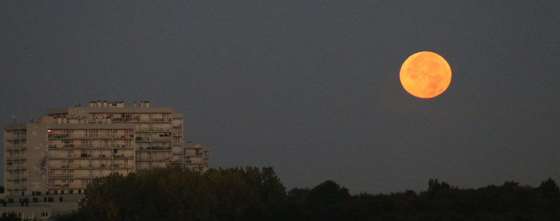 Pleine lune sur Caen, photographiée par ScabyCam